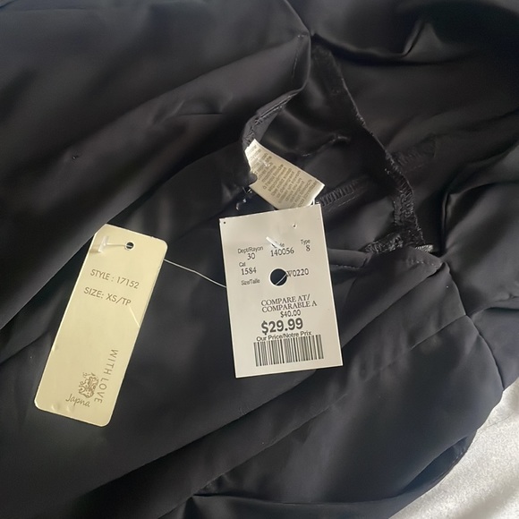 Black jumper with half open back - Picture 3 of 3